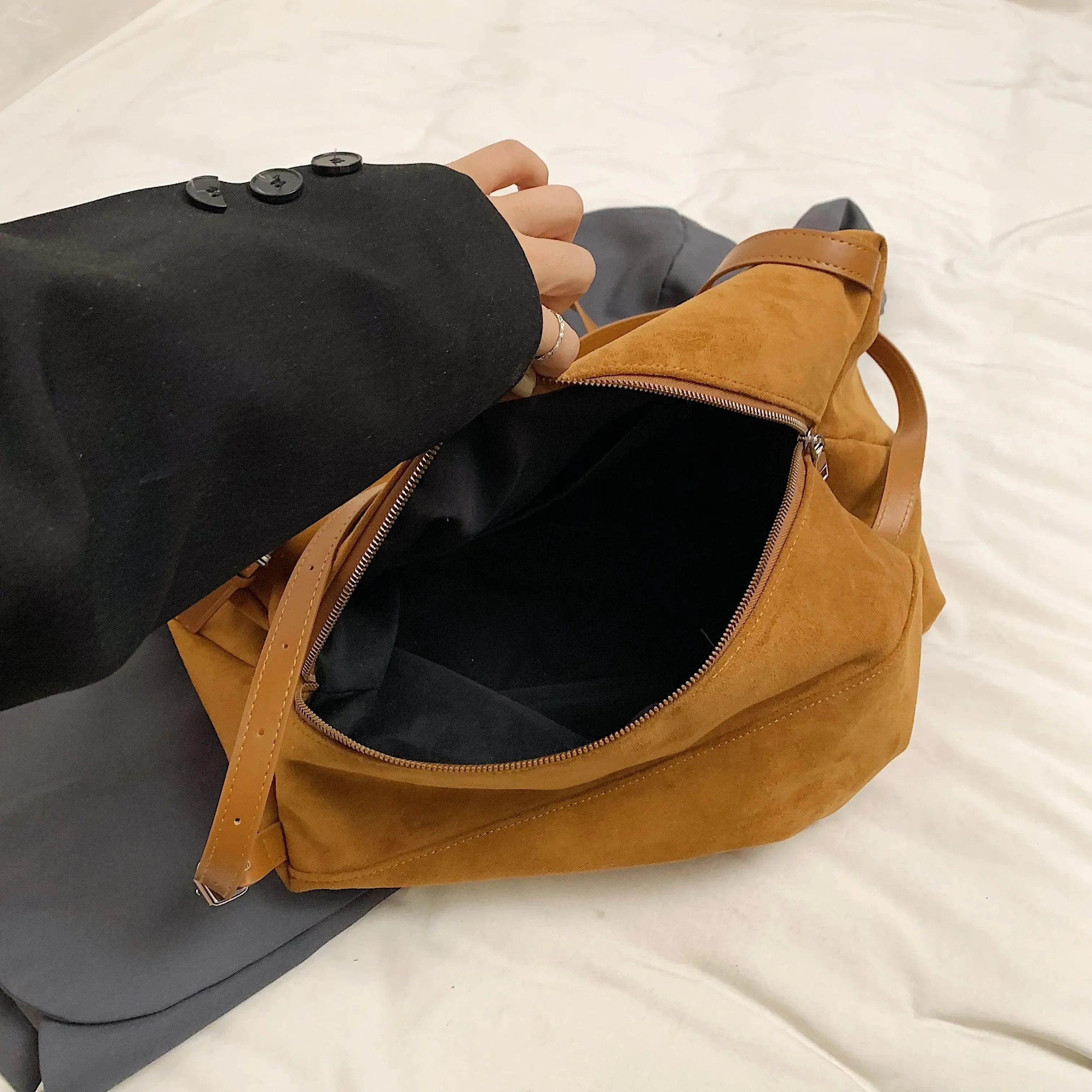 Nubuck Leather Large Handbags Woman Soft Zipper Hobo Bags Casual Shoulder Bags
